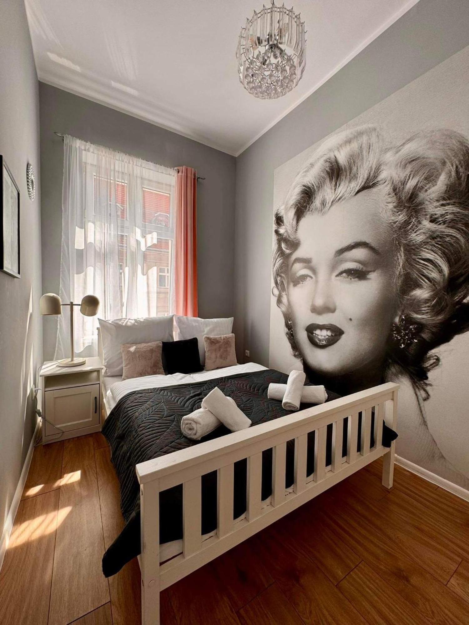 Apartament Filmowy Wałbrzych Extérieur photo
